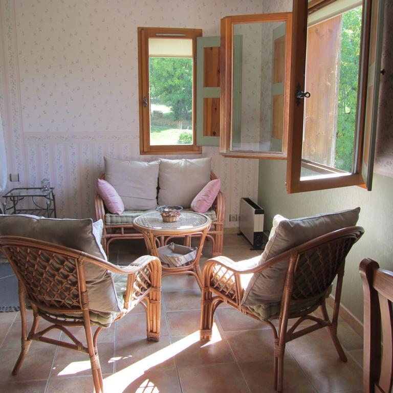 Le Clos De Lumiere La Roche-des-Arnauds Room photo